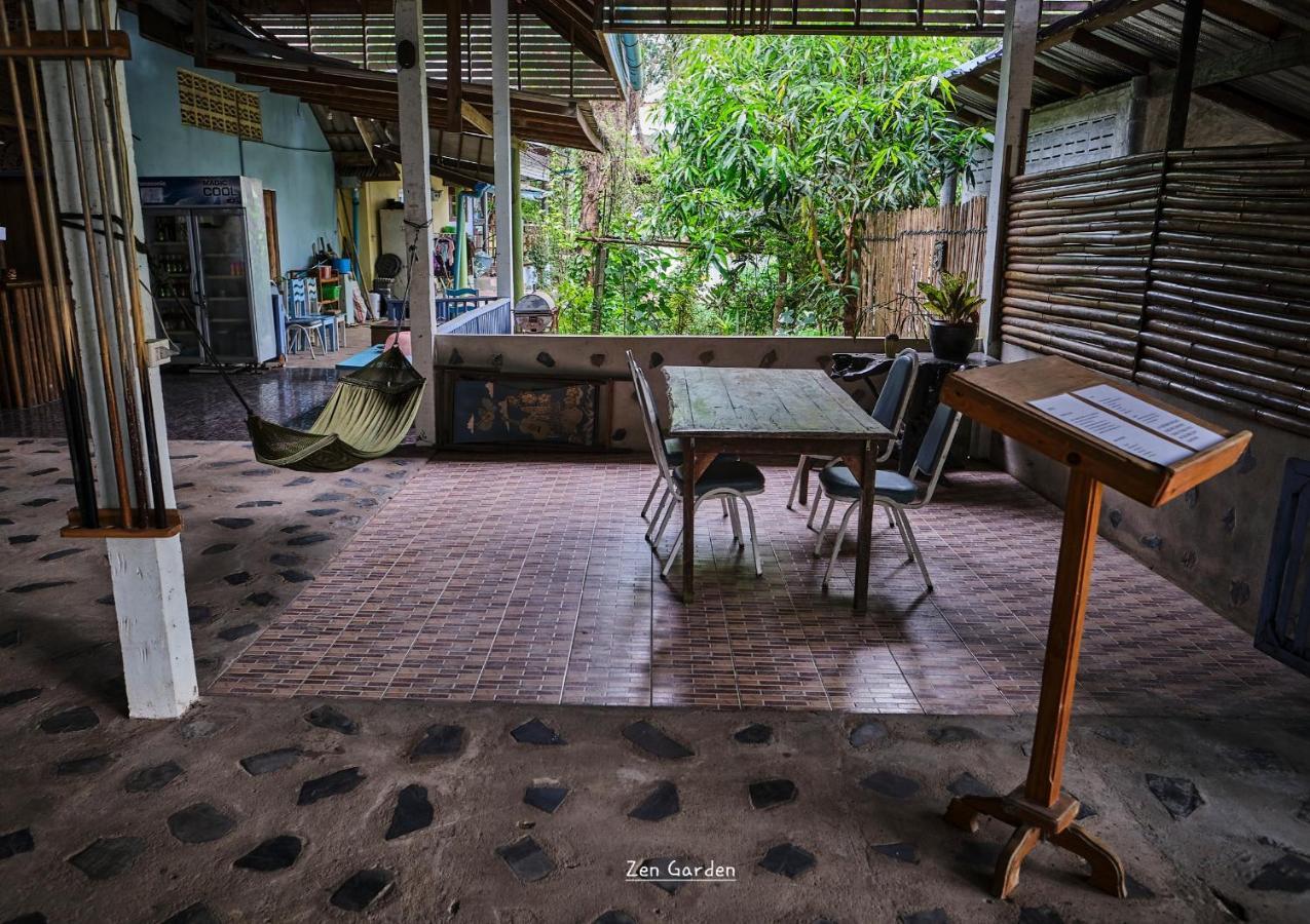 Chor Chaba Hotel Ko Kut Exterior foto